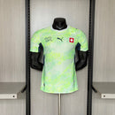 Suiza 2026, Camiseta portero Suiza, Suiza 26/27 arquero, Ropa Suiza oficial, Camiseta fútbol verde, Calidad 1.1 Pro, Nueva colección 2026, Regalo fútbol hombre, Tienda Hincha Futbolero, Goalkeeper jersey.