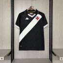Vasco da Gama 2026, Camiseta Vasco oficial, Ropa oficial Vasco da Gama, Camiseta Vasco 25/26 negra, Jersey Vasco oficial, Regalo fútbol hombre Brasil, Camiseta Cruz de Malta, Equipación São Januário 2026, Vasco lifestyle kit, Comprar camiseta Vasco barata.