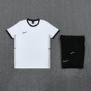 Camiseta y Pantalón Corto Nike - TIENDA HINCHA FUTBOLERO