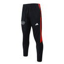 Nuevo Chándal oficial Arsenal 26/27 – Chaqueta roja y pantalón negro oficial - Arsenal, Gunners, 26/27, Chándal, Conjunto de entrenamiento, Rojo, Negro, Ropa deportiva, Fútbol, Tienda Hincha Futbolero, Exclusivo, Emirates Stadium