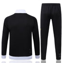Nuevo Chándal oficial Juventus 26/27 – Chaqueta y pantalón negro - Juventus, Juve, Bianconeri, Vecchia Signora, 26/27, Chándal, Conjunto de entrenamiento, Negro, Ropa deportiva, Fútbol, Tienda Hincha Futbolero, Exclusivo