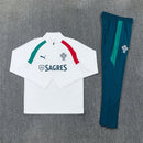 Tienda Hincha Futbolero, Portugal 26/27, Chándal entrenamiento Portugal, Portugal blanco y verde, Training tracksuit Portugal, Selección portuguesa, Ropa oficial Portugal, Comprar chándal Portugal, Equipación entrenamiento Portugal, Sudadera blanca Portugal, Tienda fútbol online, Fútbol internacional, A Seleção das Quinas.