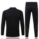 Nuevo Chándal oficial PSG 26/27 – Sudadera y pantalón entrenamiento negro – PSG, Paris Saint-Germain, 26/27, Chándal, Entrenamiento, Sudadera, Negro, Ropa deportiva, Fútbol, Tienda Hincha Futbolero, Exclusivo