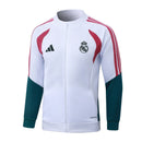 Nuevo Chándal oficial Real Madrid 26/27 – Chaqueta blanca y pantalón verde – Real Madrid, Madridista, 26/27, Chándal, Conjunto de entrenamiento, Blanco, Verde, Ropa deportiva, Fútbol, Tienda Hincha Futbolero, Exclusivo, Valdebebas