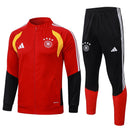 Chándal hombre conjunto Selección Alemania temporada 2026 2027 chaqueta roja y pantalón negro oficial 4 estrellas fútbol técnica transpirable mundial.