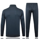 Chándal hombre conjunto Selección Argentina temporada 2025 2026 chaqueta y pantalón color gris oficial staff 3 estrellas fútbol técnica transpirable mundial.