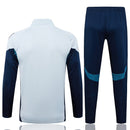 Arsenal 2025, Chándal Arsenal 25/26, Conjunto Arsenal blanco, Ropa Arsenal marino, Agasalho Arsenal 2026, Chándal fútbol hombre, Calidad 1.1 Arsenal, Nueva colección 2025, Regalo fútbol hombre, Tienda Hincha Futbolero.