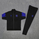 Chándal hombre FC Barcelona temporada 2025 2026 edición especial Kobe Bryant color negro con detalles azul kobe calidad 1.1 oficial, Barcelona 2025, Chándal Barça Kobe Bryant, Barça 25/26 negro azul, Ropa Barça edición especial, Chándal barato Barcelona, Calidad 1.1 Barça, Mamba Mentality football, Tienda Hincha Futbolero, Culés, Bloke Core Barça.