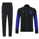 Chándal hombre FC Barcelona temporada 2025 2026 edición especial Kobe Bryant color negro con detalles azul kobe calidad 1.1 oficial, Barcelona 2025, Chándal Barça Kobe Bryant, Barça 25/26 negro azul, Ropa Barça edición especial, Chándal barato Barcelona, Calidad 1.1 Barça, Mamba Mentality football, Tienda Hincha Futbolero, Culés, Bloke Core Barça.