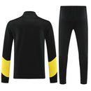 Chándal hombre Borussia Dortmund temporada 2025 2026 sudadera sin capucha y pantalón negro detalles amarillos entrenamiento calidad 1.1 premium oficial BVB Borussia Dortmund 2025, Chándal BVB negro, Sudadera Dortmund amarilla, Ropa BVB barata, Entrenamiento Dortmund 25/26, Calidad 1.1 BVB, Bundesliga Gear, Tienda Hincha Futbolero, BVB Tracksuit 25/26.