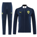 Chándal hombre selección Portugal temporada 2025 2026 chaqueta y pantalón largo color azul marino calidad 1.1 oficial, Portugal 2025, Chándal Portugal azul marino, Conjunto Portugal 25/26, Ropa barata Portugal, Calidad 1.1 Portugal, Moda deportiva 2026, Tienda Hincha Futbolero, Força Portugal, Bloke Core Portugal, Chándal Selecciones.