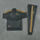 CHÁNDAL Y PANTALÓN MANCHESTER UNITED 25/26 HOMBRE - TIENDA HINCHA FUTBOLERO