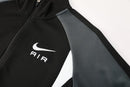 Conjunto chándal y pantalón hombre Nike Air color negro diseño urbano deportivo logotipos premium calidad 1.1 oficial, Chándal Nike Air, Conjunto Nike hombre, Nike Air negro, Ropa deportiva barata, Chándal calidad 1.1, Nike Air Tracksuit, Moda urbana hombre, Tienda Hincha Futbolero, Conjunto deportivo negro.