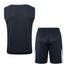 Conjunto entrenamiento hombre Chelsea FC sin mangas camiseta y pantalón corto gris temporada 2025 2026 calidad 1.1 oficial, Chelsea 2025 sin mangas, Musculosa Chelsea gris, Conjunto Chelsea 25/26, Ropa deportiva Chelsea, Calidad 1.1 Blues, Tienda Hincha Futbolero, Entrenamiento fútbol Londres, Kit entrenamiento gris, Regalo fútbol hombre Chelsea, Jersey Chelsea sleeveless.