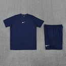 Conjunto de camiseta y pantalón corto Nike - TIENDA HINCHA FUTBOLERO