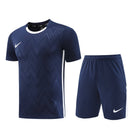 Conjunto de camiseta y pantalón corto Nike - TIENDA HINCHA FUTBOLERO