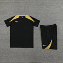 Conjunto de camiseta y pantalón corto Nike - TIENDA HINCHA FUTBOLERO