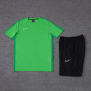Conjunto de camiseta y pantalón corto Nike - TIENDA HINCHA FUTBOLERO