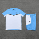 Conjunto de camiseta y pantalón corto Nike - TIENDA HINCHA FUTBOLERO
