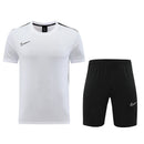 Conjunto de camiseta y pantalón corto Nike - TIENDA HINCHA FUTBOLERO