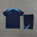 Conjunto de camiseta y pantalón corto Nike - TIENDA HINCHA FUTBOLERO