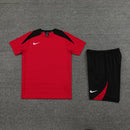 Conjunto de camiseta y pantalón corto Nike - TIENDA HINCHA FUTBOLERO