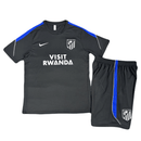 Conjunto infantil entrenamiento Atlético de Madrid camiseta y pantalón negro temporada 2026 2027 calidad 1.1 oficial, Atlético de Madrid infantil 2026, Conjunto niño Atleti negro, Ropa Atlético de Madrid niños entrenamiento, Equipación Atleti junior 26/27, Calidad 1.1 infantil, Tienda Hincha Futbolero, Regalo niño Atlético de Madrid, Chándal corto niño Atleti 2027, Atleti Kids Black.