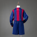 Conjunto infantil Barcelona retro 2014 2015 camiseta manga larga azulgrana y pantalón para niños calidad 1.1 premium Tienda Hincha Futbolero Barça Mini Kit Vintage Messi MSN, Conjunto Barcelona infantil, Equipación Barça niño retro, Camiseta Barcelona 2014 niño manga larga, Pantalón Barcelona clásico infantil, Comprar ropa Barcelona 2015 niño, Calidad 1.1 premium niños, Barcelona Messi niño, Fútbol clásico infantil, Minikit Barça histórico.