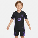 Conjunto infantil edición especial FC Barcelona x Kobe Bryant camiseta y pantalón negro y púrpura temporada 2025 2026 calidad 1.1 oficial, Barcelona Kobe Bryant infantil, Conjunto Barça Kobe niño, Camiseta negro púrpura Barcelona niño, Equipación Mamba Mentality Barça, Calidad 1.1 infantil, Tienda Hincha Futbolero, Regalo niño Barcelona Kobe, Chándal corto niño Barça 25/26 especial, Barcelona x Lakers niños.