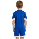 Conjunto fútbol infantil Selección Curazao temporada 2026 2027 oficial camiseta y pantalón corto azul técnica transpirable FFK estilo caribeño niños.