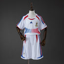 Conjunto infantil Francia retro 2006 local camiseta azul y pantalón blanco para niños calidad 1.1 premium Tienda Hincha Futbolero Francia Mini Kit Vintage Zidane, Conjunto Francia infantil, Equipación Francia niño retro, Camiseta Francia 2006 niño, Pantalón Francia clásico infantil blanco, Comprar ropa Francia bebé, Calidad 1.1 premium niños, Francia Zidane niño, Fútbol clásico infantil, Minikit Francia histórico 2006.