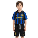 Nuevo Conjunto infantil oficial Inter de Milán 26/27 – Camiseta y pantalón – Inter de Milán, Inter, Nerazzurri, San Siro, 26/27, Conjunto Infantil, Camiseta, Pantalón, Primera Equipación, Ropa deportiva, Fútbol, Tienda Hincha Futbolero, Exclusivo, original