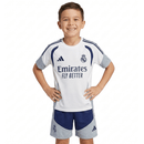 Conjunto infantil entrenamiento Real Madrid camiseta blanca y pantalón azul marino temporada 2026 2027 calidad 1.1 oficial,Real Madrid infantil 2026, Conjunto niño Madrid blanco azul, Ropa Real Madrid niños entrenamiento, Equipación Madrid junior 26/27, Calidad 1.1 infantil, Tienda Hincha Futbolero, Regalo niño Real Madrid, Chándal corto niño Madrid 2027, Madrid Kids Training Kit.