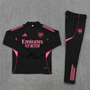 Conjunto entrenamiento hombre Arsenal FC temporada 2025 2026 oficial negro y rosa sudadera y pantalón técnica transpirable pro premier league gunners.