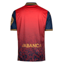 Deportivo La Coruña 2026, Camiseta Dépor roja, Ropa oficial RC Deportivo, Camiseta Deportivo 25/26, Jersey Dépor oficial, Regalo fútbol hombre Dépor, Camiseta roja Galicia, Equipación Riazor 2026, Dépor lifestyle kit, Comprar camiseta Deportivo barata.