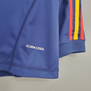 Camiseta oficial de la selección de España segunda equipación Mundial 2010 manga larga azul marino retro para hombre de Tienda Hincha Futbolero, Camiseta España retro, España 2010, Ropa España vintage, Comprar camiseta España Mundial, La Roja, Selección Española, Camisetas fútbol retro, Retro España 2010 azul, Colección España manga larga.