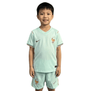 Conjunto infantil camiseta y pantalón selección Francia temporada 2026 2027 color azul claro kit para niños calidad 1.1 oficial, Francia infantil 2026, Conjunto Francia niños, Kit Francia azul claro, Camiseta Francia bebé, Ropa fútbol infantil, Calidad 1.1 Francia kids, Selección Francesa 2027, Tienda Hincha Futbolero, France Kids Away Kit.