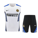 Inter de Milán 2026, Conjunto entrenamiento Inter, Camiseta blanca Inter, Short negro Inter, Ropa oficial Inter Milán, Jersey Inter 25/26 blanco, Regalo fútbol hombre Inter, Kit entrenamiento profesional, Bloke Core fitness, Comprar conjunto barato, Tienda Hincha Futbolero.
