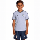 Italia 2026 infantil, Conjunto niño Italia, Camiseta Italia niño blanca, Equipación Italia infantil 26/27, Ropa oficial Italia kids, Kit fútbol niño Italia, Regalo fútbol infantil, Comprar conjunto Italia barato, Tienda Hincha Futbolero.