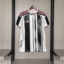 Camiseta hombre Juventus temporada 2025 2026 primera equipación local color blanco y negro escudo bordado calidad 1.1 oficial, Juventus 2025, Camiseta Juventus barata, Juventus 25/26 local, Camiseta Juve blanca negra, Ropa Juventus Italia, Calidad 1.1 Juventus, Bianconeri 2026, Tienda Hincha Futbolero, La Vecchia Signora, Bloke Core Juve.
