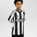 Newcastle infantil, Conjunto niño Newcastle, Kit 25/26 Newcastle, Ropa Newcastle niños, Camiseta niño Premier League, Mini kit Newcastle, Calidad 1.1 infantil, Nueva colección 2025, Regalo fútbol niños, Tienda Hincha Futbolero.