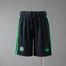 PANTALONES CORTO BAYERN MUNICH OKTOBERFEST 25/26 - TIENDA HINCHA FUTBOLERO