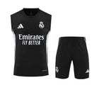 Real Madrid 2026, Conjunto entrenamiento Madrid, Camiseta sin mangas Real Madrid, Short entrenamiento Madrid, Ropa oficial Real Madrid, Jersey Madrid 25/26 negro, Regalo fútbol hombre Madrid, Kit entrenamiento galáctico, Bloke Core fitness, Comprar conjunto barato, Tienda Hincha Futbolero.