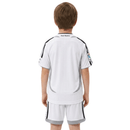Conjunto infantil retro Real Madrid 2006 2007 primera equipación camiseta y pantalón blanco calidad 1.1 oficial, Real Madrid infantil retro, Conjunto niño Madrid 2006, Ropa Real Madrid niños retro, Equipación Madrid junior 06/07, Calidad 1.1 infantil, Tienda Hincha Futbolero, Regalo niño Real Madrid fútbol, Camiseta blanca Madrid niño retro, Madrid Kids Retro Kit.