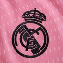 Camiseta de portero del Real Madrid 2025 2026 rosa para hombre jersey oficial de guardameta merengue de colección premium Tienda Hincha Futbolero, Camiseta Real Madrid portero 2025, Jersey Real Madrid guardameta rosa, Camiseta de portero del Real Madrid 2026, Camiseta del Real Madrid original hombre, Comprar equipación de portero Real Madrid, Calidad premium Real Madrid rosa, Camiseta fútbol guardameta, Ropa urbana blockecore, Jersey de colección madridista.