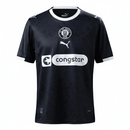 Camiseta hombre FC St. Pauli temporada 2025 2026 tercera equipación oficial negra fútbol técnica transpirable pirata Millerntor Hamburgo.
