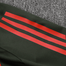 Bayern Munich 2025, Sudadera Bayern 25/26, Entrenamiento Bayern, Ropa Bayern verde, Jersey entrenamiento Alemania, Sudadera fútbol barata, Calidad 1.1 Bayern, Nueva colección Bundesliga, Regalo fútbol hombre, Tienda Hincha Futbolero.