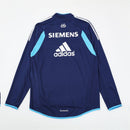 Sudadera hombre Real Madrid retro temporada 2005 2006 azul marino entrenamiento Galácticos calidad 1.1 premium Tienda Hincha Futbolero. Real Madrid Retro, Sudadera Real Madrid 2005, Chaqueta Madrid 2006, Ropa Real Madrid Vintage, Real Madrid azul marino, Calidad 1.1 Madrid, Bloke Core Madrid, Tienda Hincha Futbolero, Real Madrid 05/06 Sweatshirt.