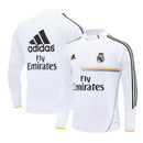 Sudadera hombre Real Madrid temporada 2013 2014 entrenamiento blanca retro calidad 1.1 premium oficial madridista la décima. Real Madrid 2013, Sudadera Real Madrid blanca, Ropa Real Madrid retro, Entrenamiento Madrid 13/14, Calidad 1.1 Real Madrid, La Décima Gear, Tienda Hincha Futbolero, Real Madrid White Vintage Sweatshirt