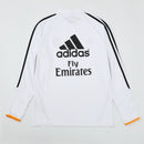 Sudadera hombre Real Madrid temporada 2013 2014 entrenamiento blanca retro calidad 1.1 premium oficial madridista la décima. Real Madrid 2013, Sudadera Real Madrid blanca, Ropa Real Madrid retro, Entrenamiento Madrid 13/14, Calidad 1.1 Real Madrid, La Décima Gear, Tienda Hincha Futbolero, Real Madrid White Vintage Sweatshirt
